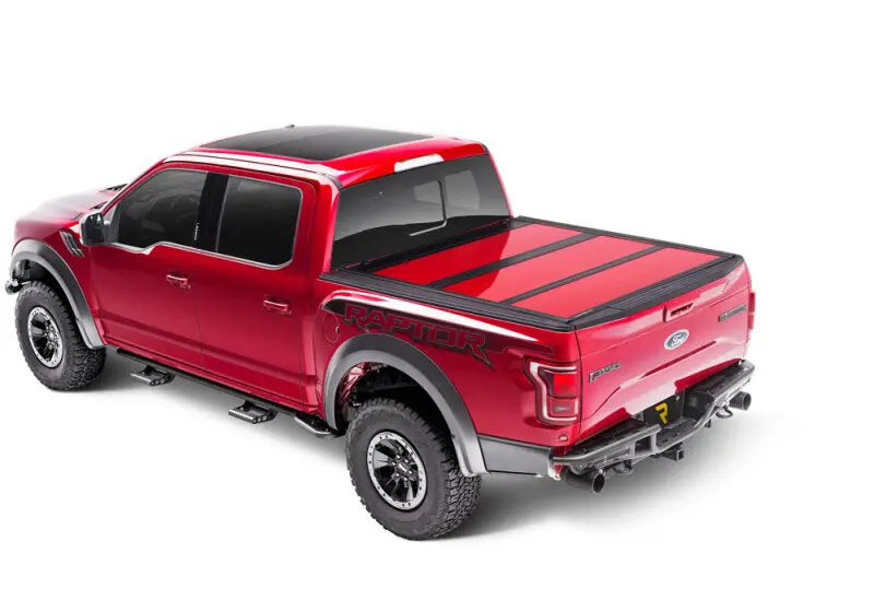 Undercover Fusion Retractable Bed Cover For 2016–2018 Ford F-150 (66" Bed) – Lithium Gray 1